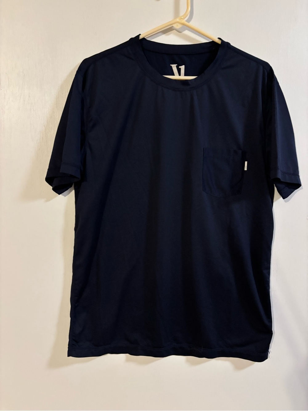 Vuori Men's Crew Neck Pocket T-Shirt